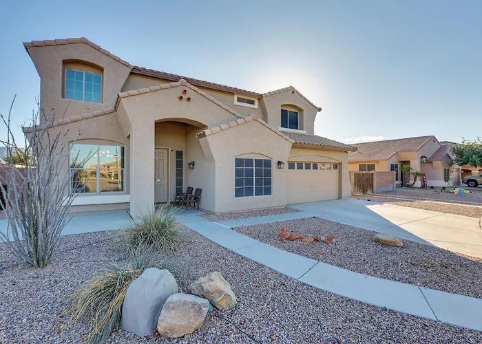 Private Pool & Game Room: Spacious Retreat * Phoenix