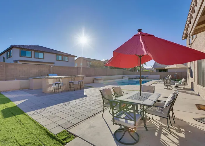 Private Pool & Game Room: Spacious Retreat