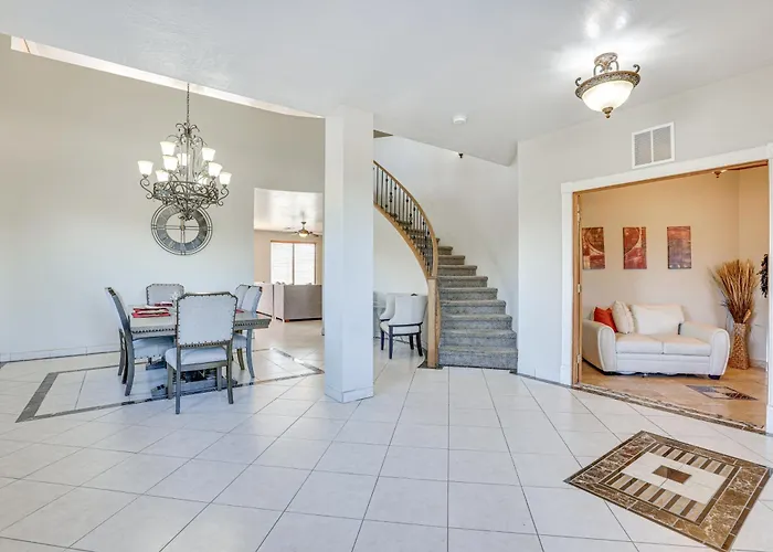 Private Pool & Game Room: Spacious Retreat